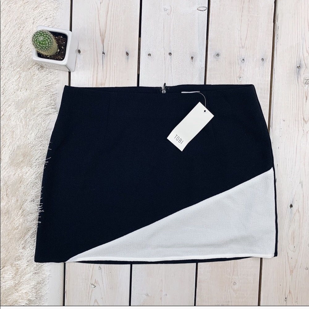 Tobi mini skirt